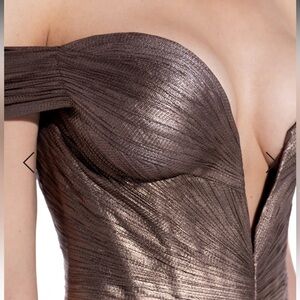 Maria Lucia Hohan A Tia in carbon Off-Shoulder Gown